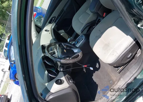 2014 Chevrolet Cruze Eco Auto z USA, uszkodzony, nr VIN 1G1PH5SB9E7175129